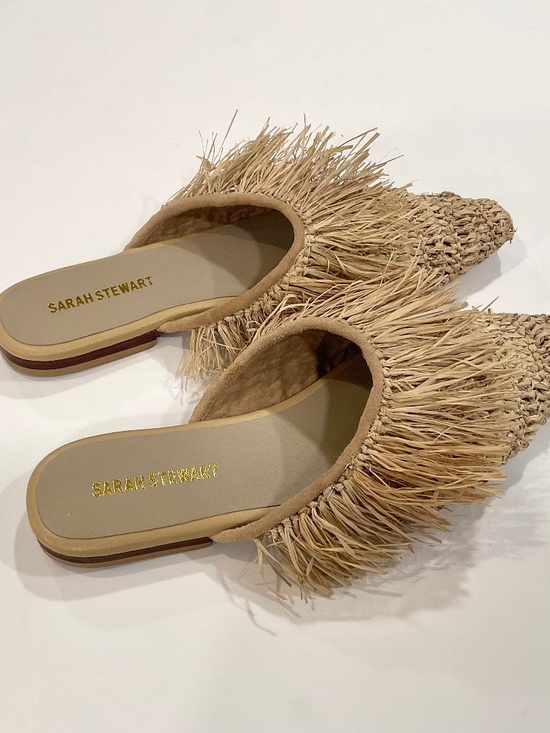 SARAH STEWART Eliza Raffia Handcrafted Mules Size 9 NWT - Picture 3 of 12